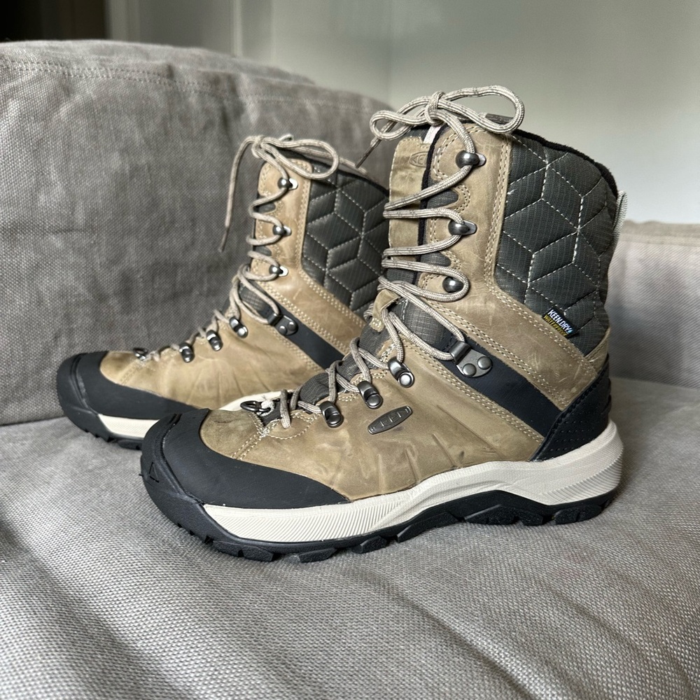 Women's Keen Revel IV High Polar Waterproof Boot, women’s size 7.5